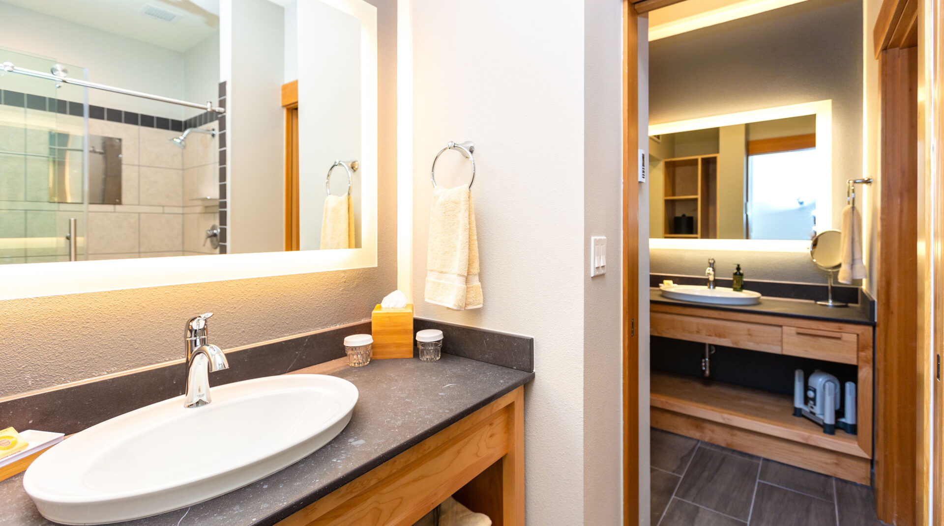 A bathroom at Lily Pond