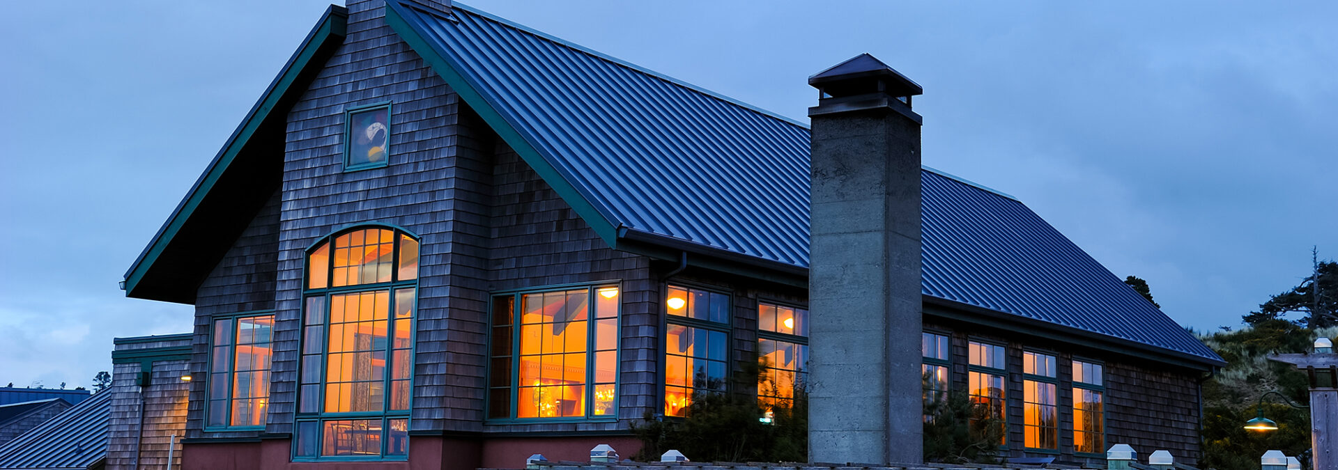 Outdoor view of McKee's pub at dusk